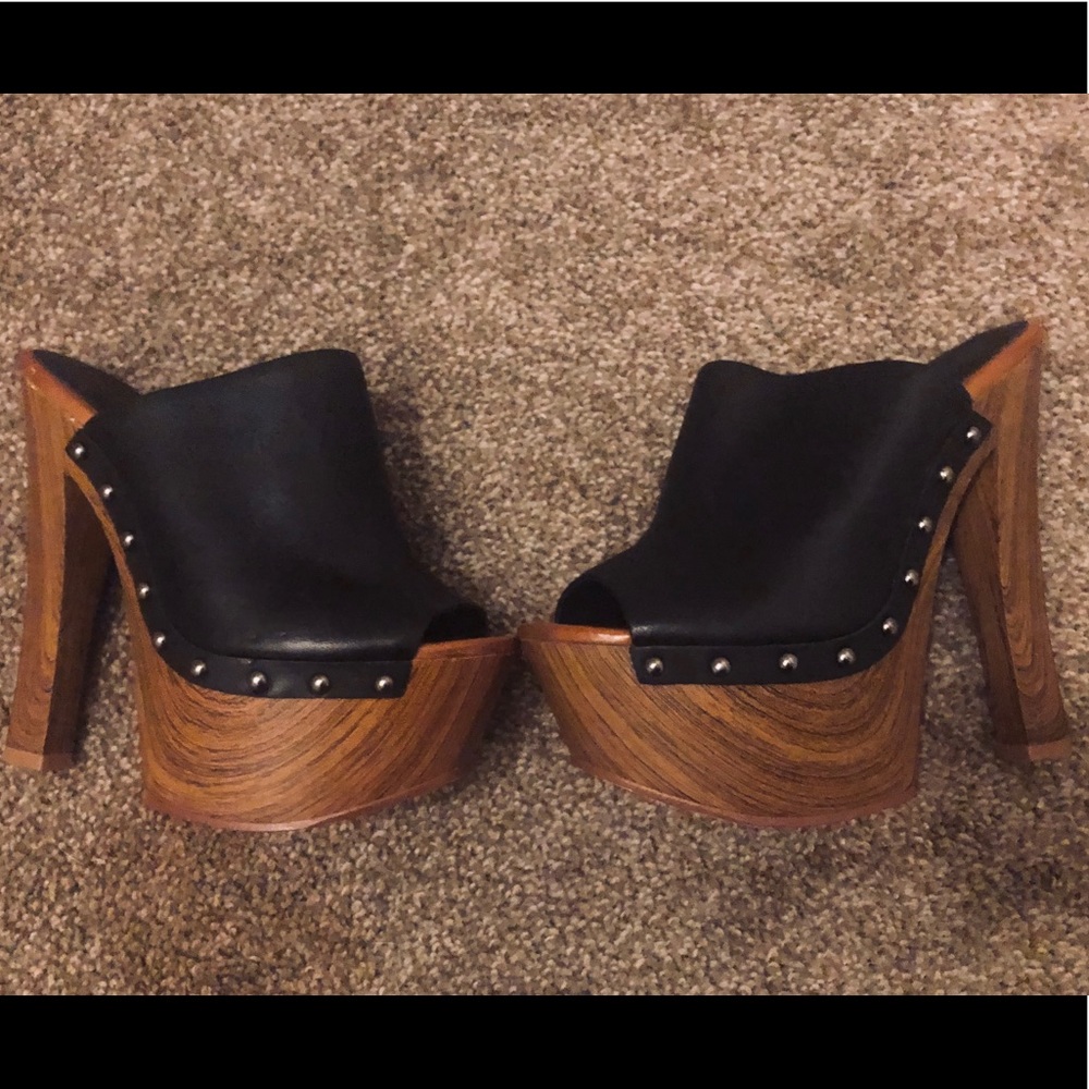 Jessica Simpson Heels